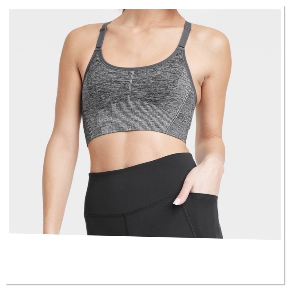Women’s Seamless Medium Support Cami Sports Bra All In Motion
